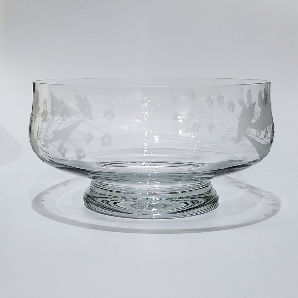 🇷🇴 8 1/2" Etched Floral Bowl with Thick Pedestal Base - Picture 5 of 16